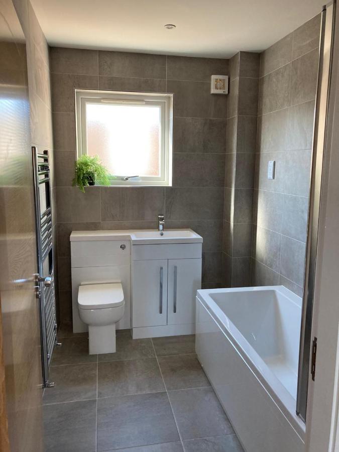Spacious Newly Built Apartment Rhos On Sea, Colwyn Bay Екстер'єр фото