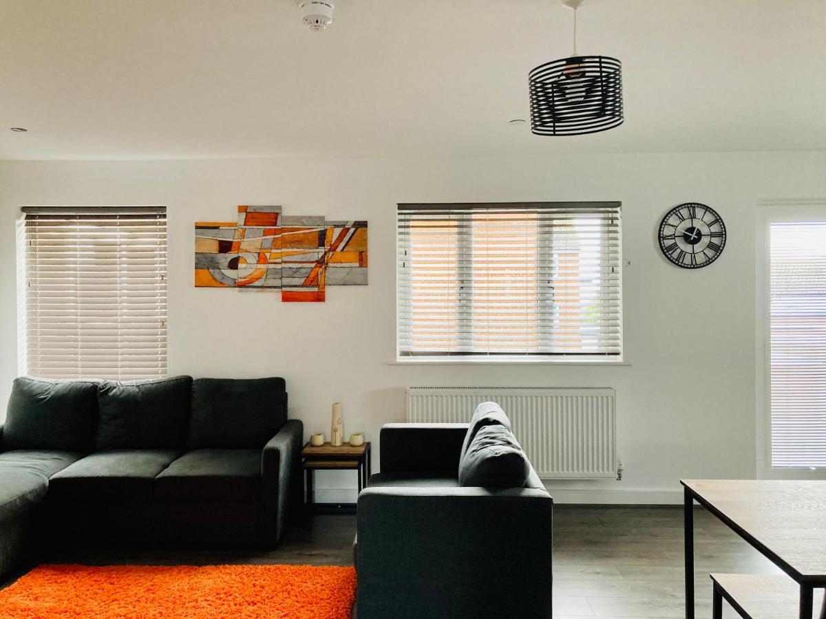 Spacious Newly Built Apartment Rhos On Sea, Colwyn Bay Екстер'єр фото